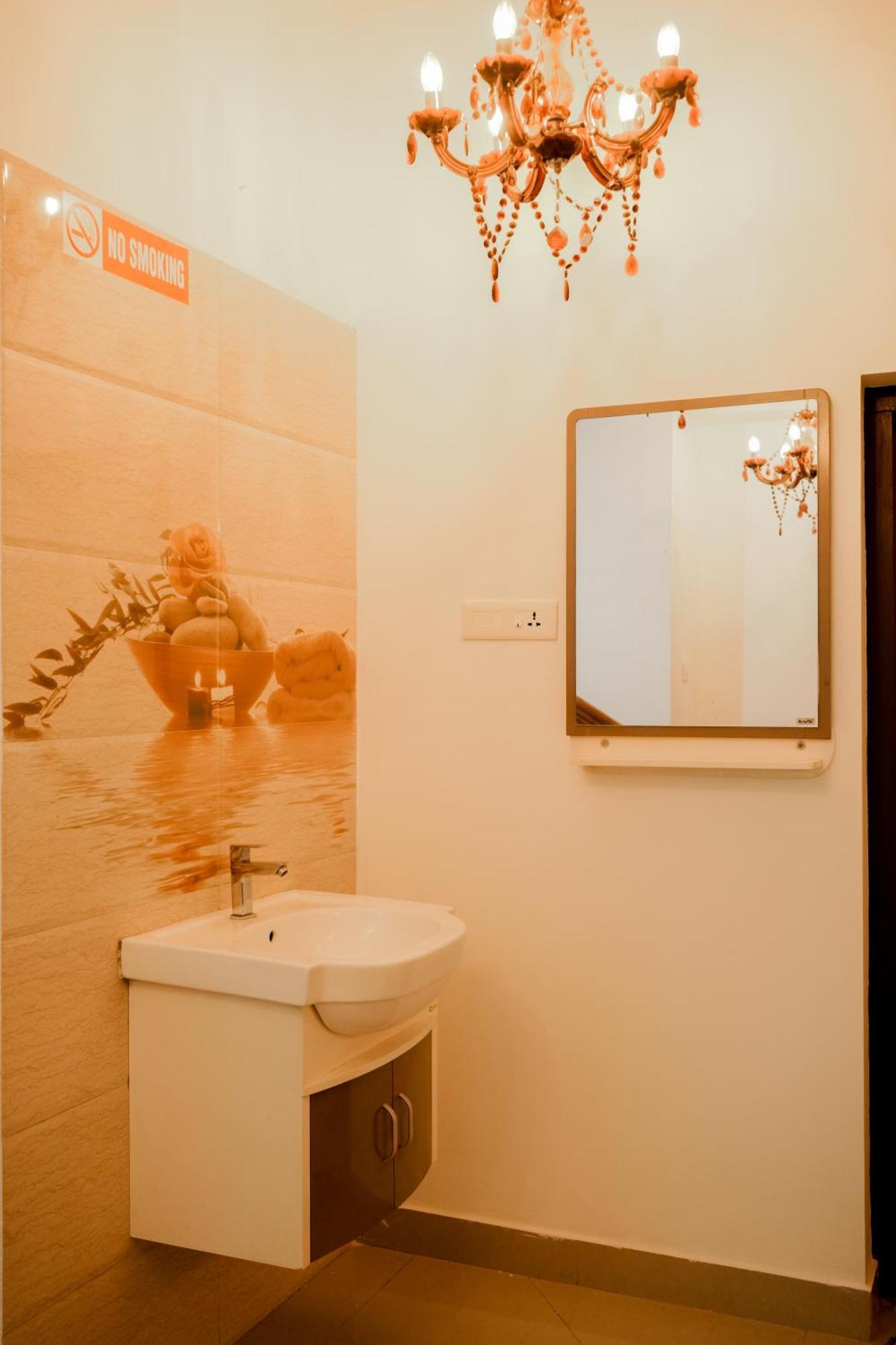 Varkala- Aroma Ac Pvt Villa Hammocks Kitchen מראה חיצוני תמונה