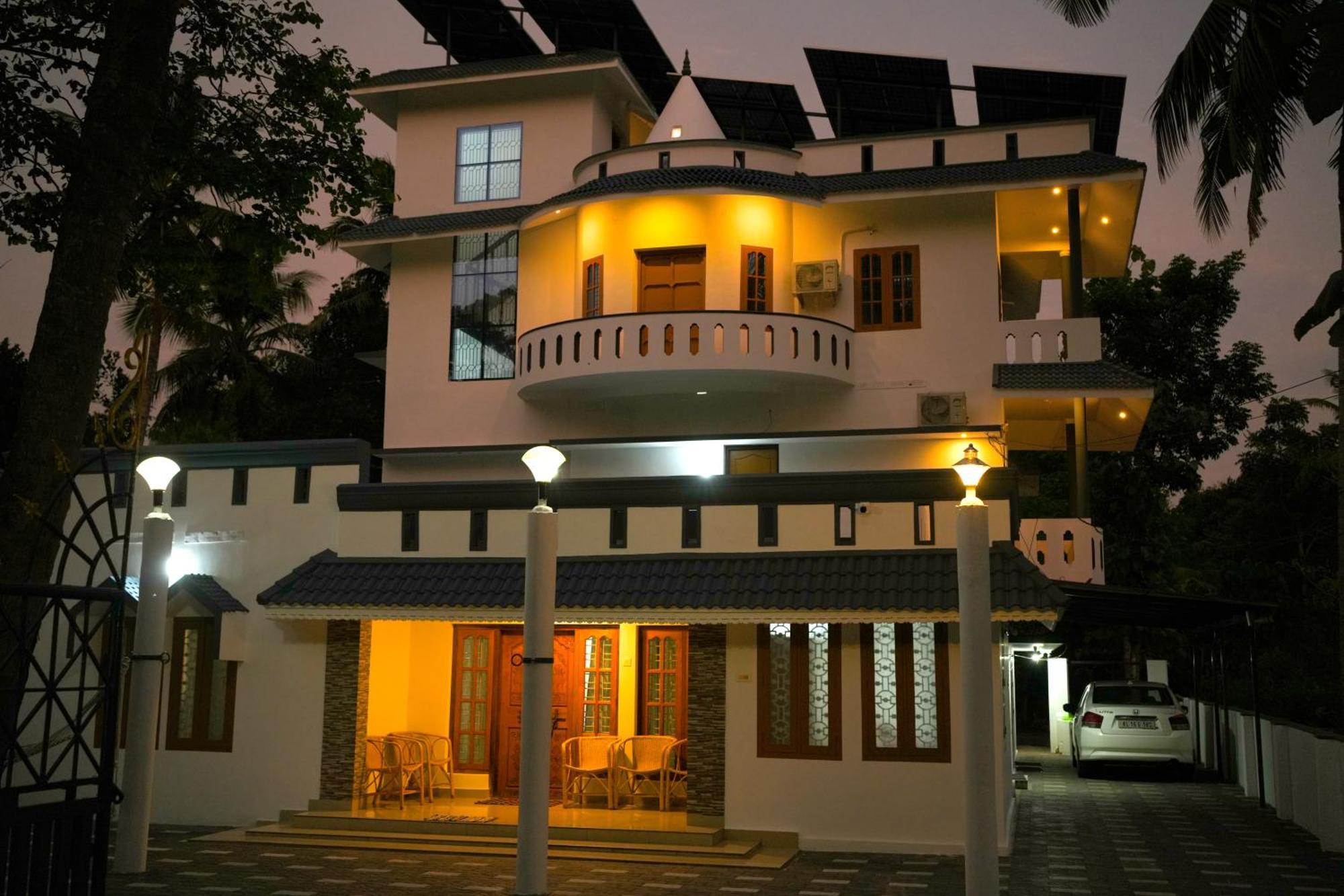 Varkala- Aroma Ac Pvt Villa Hammocks Kitchen מראה חיצוני תמונה